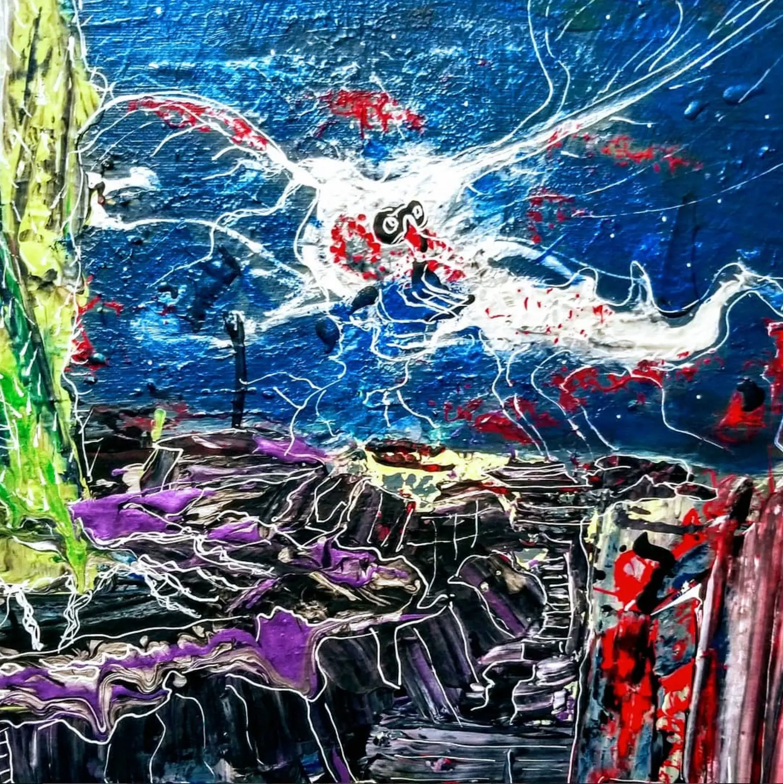Cadrage carré serré sur la toile, un oiseau blanc aux ailes ouvertes traverse un ciel bleu piqueté de rouge au-dessus d'un relief noir et violet, colonne jaune et verte à gauche, coulées rouges à droite, bords de la toile hors champ